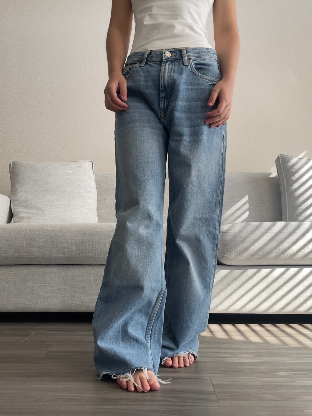 Zara High Waisted Wide Leg Jeans